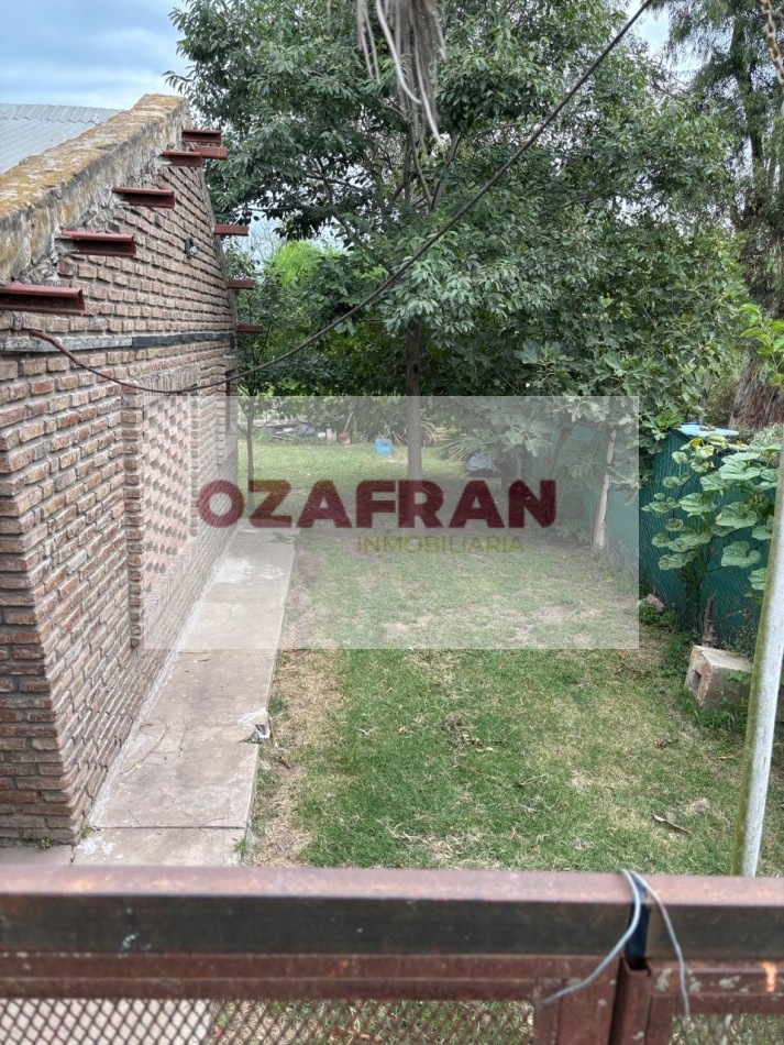 CASA EN VENTA EN PEYRANO
