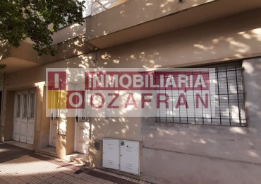 FLORIDA 44 -CASA CENTRICA EN VENTA